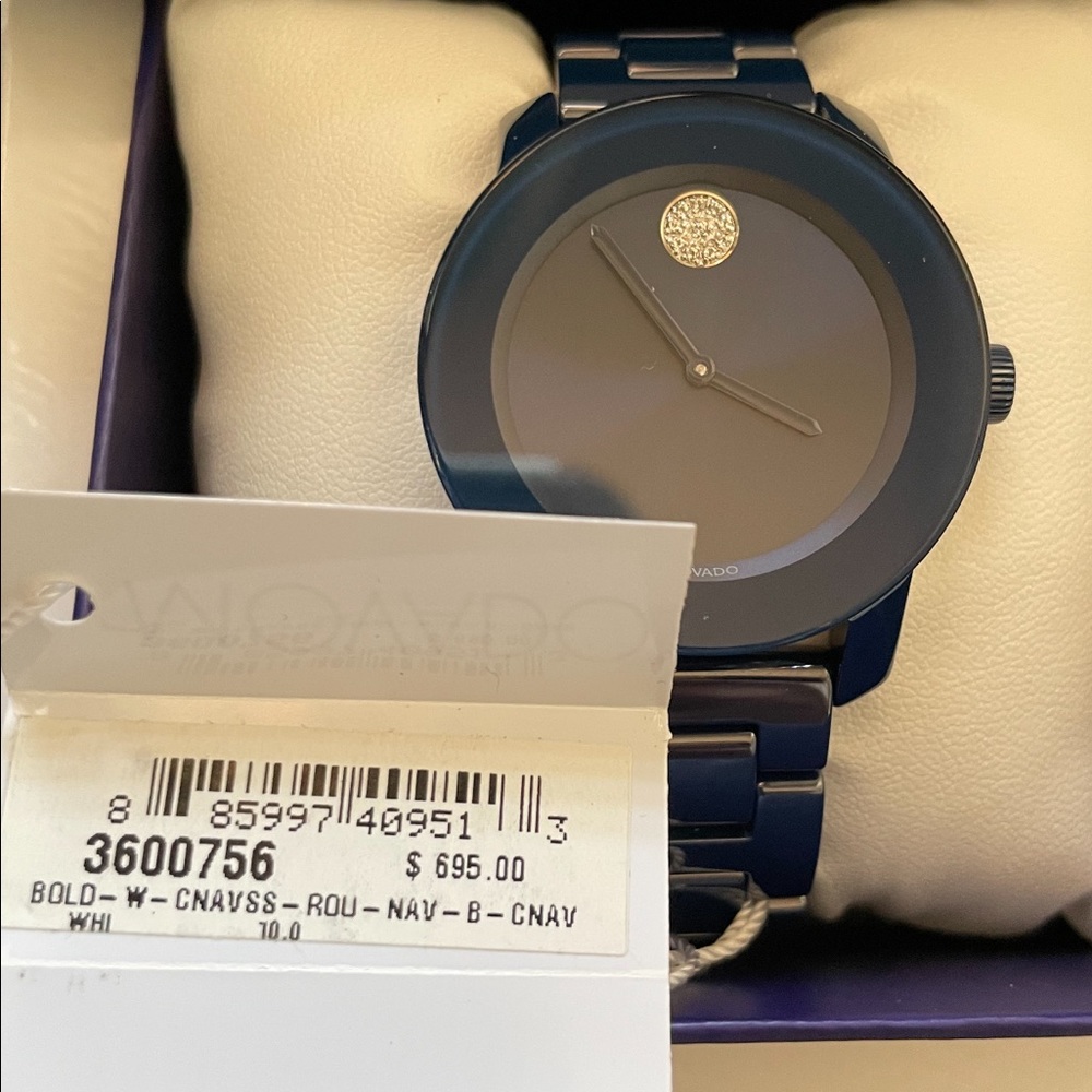 Brand new Movado Bold unisex watch